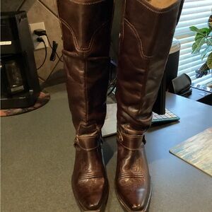 Brown Leather Heeled Boots
